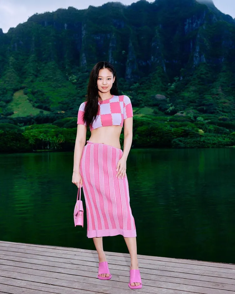 JACQUEMUS是韓國女子天團BLACKPINK成員Jennie的愛牌之一。翻攝jacquemus IG 