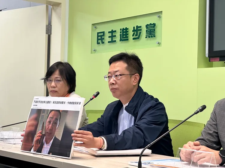 民進黨立委張宏陸指出，國民黨把事情推給中央邏輯不通。潘袁詩羽攝