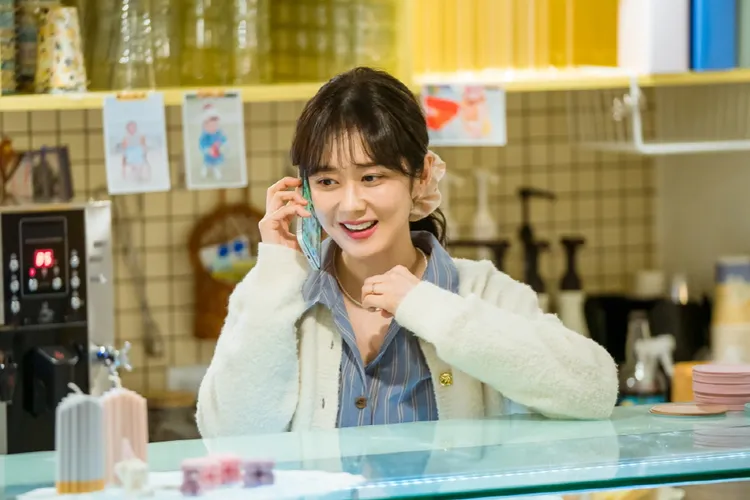 張娜拉劇中地位高於老公，戲外則是常外出工作的老婆。Disney+提供