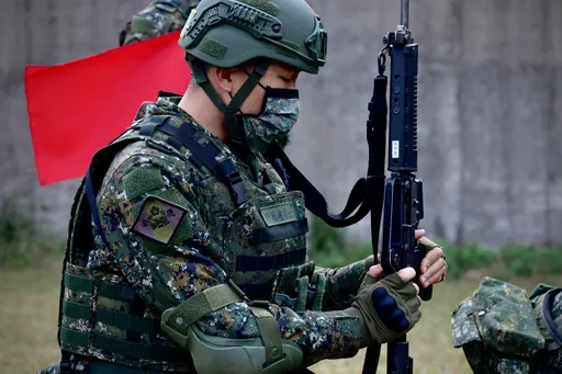 澎湖失联上兵找到了!人在「麦当劳顶楼」 现况曝光