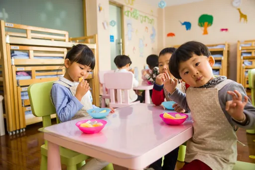 老公想抽公幼！她堅持送全美幼兒園　網揪盲點全站這一邊