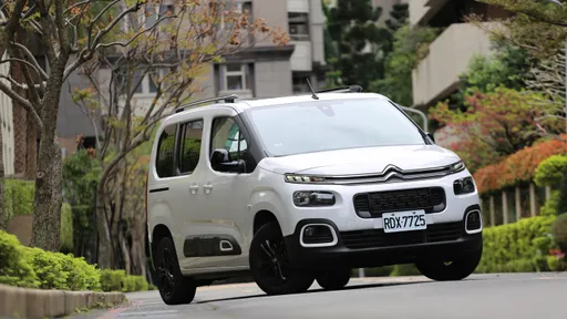 壹蘋試駕|Citroen Berlingo短軸版五人座 證明了長度並不影響機能