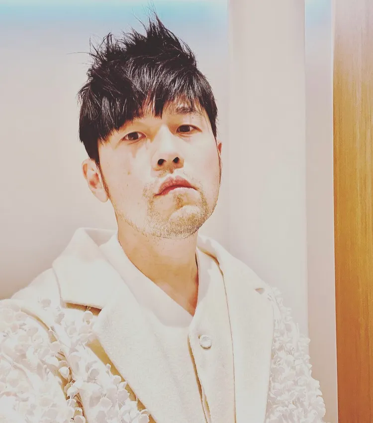 周杰倫精神上支持好友方文山藝術創作。翻攝周杰倫IG