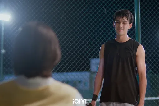 「小飛流」吳磊《愛情而已》轉大人　摟女星說情話忍不住噴鼻血