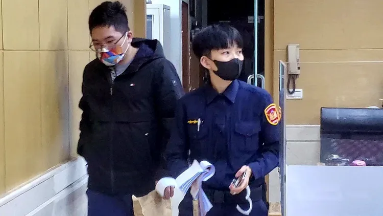 涉嫌詐領保險費的彭姓男子，2萬元交保。呂志明攝