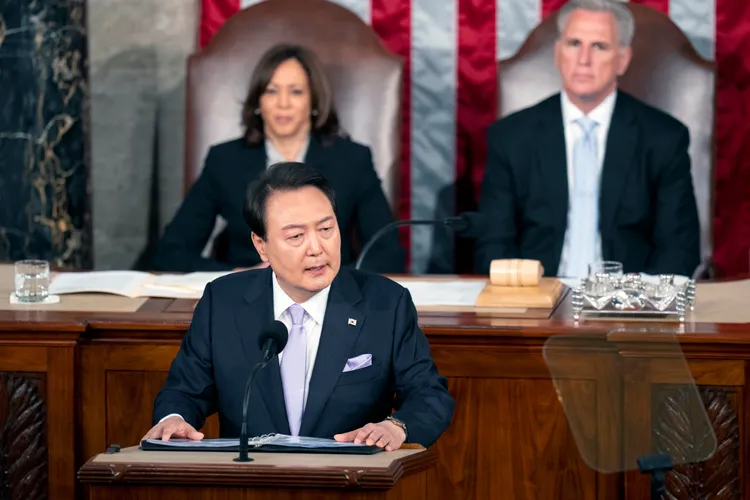 尹錫悅27日在美國國會發表演說。美聯社