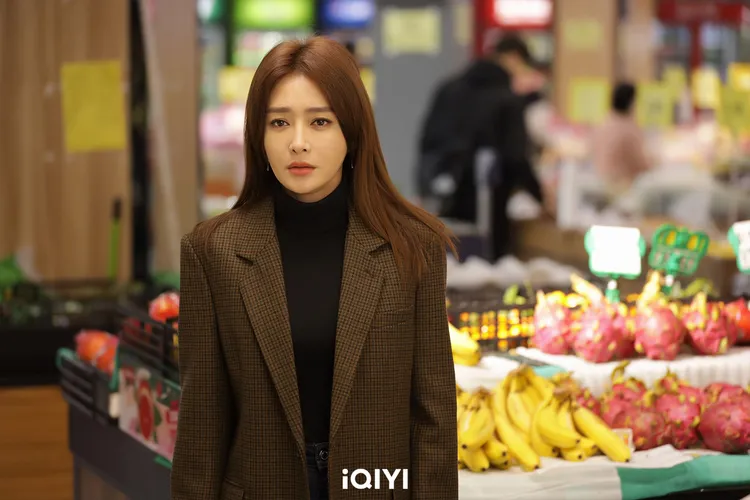 秦嵐面對腥夫硬起精準反擊。