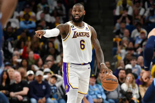 誰是NBA史上最偉大球員？現役球員匿名投票　詹皇又輸給辣個男人