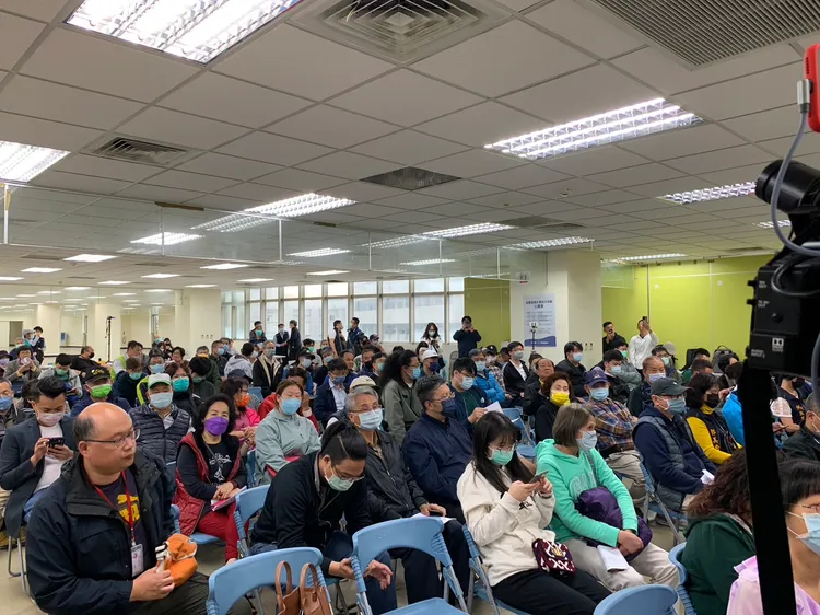 公聽會吸引不少民眾參與。葉先鵬攝