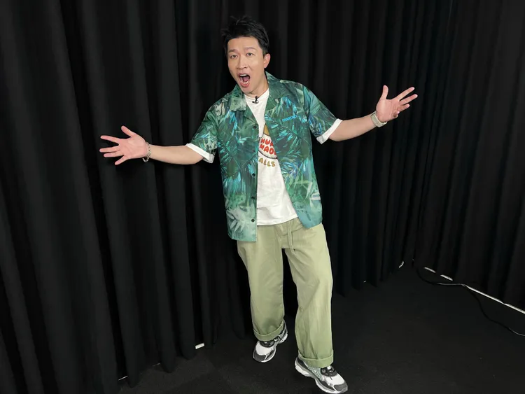 張立東取代派翠克接主手持棒，直言開嗆：「我絕對會更敢問。」Up直播提供