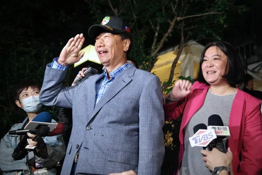 郭台銘拔樁「挺侯派」!和13藍委餐敘 嗨喊「有得到支持」