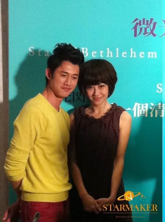 李維維（右）曾和吳慷仁合作《微光閃亮 第一個清晨》。翻攝李維維臉書