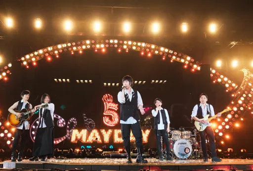 不藏了！五月天找內人當嘉賓　阿信為這原因緊抓他的手