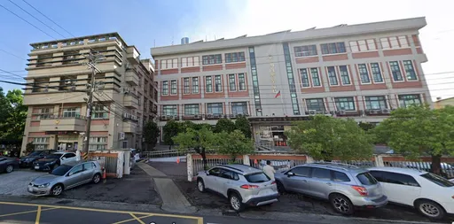 高雄湖內警員酒駕被自家人查獲 拒酒測得繳18萬!還記大過令退休