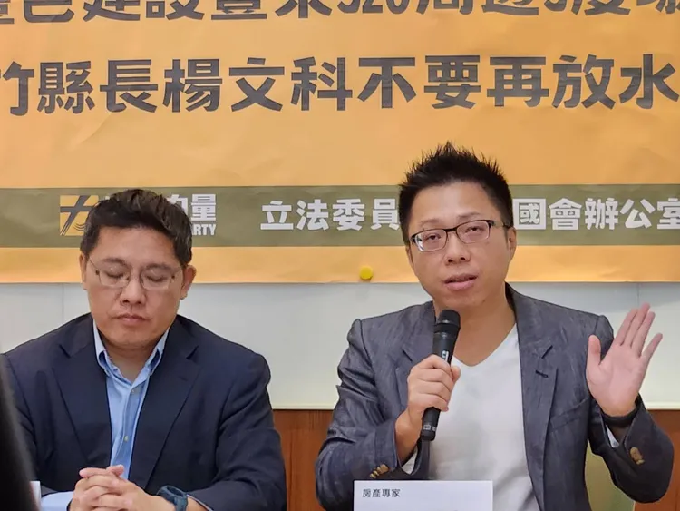 Sway認為豐邑建設的施工品質，已不適任於建築業，應被停牌。施智齡攝