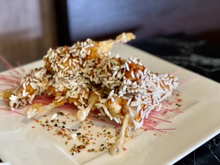 脆米吮指田雞腿 880元。曾仲葳攝