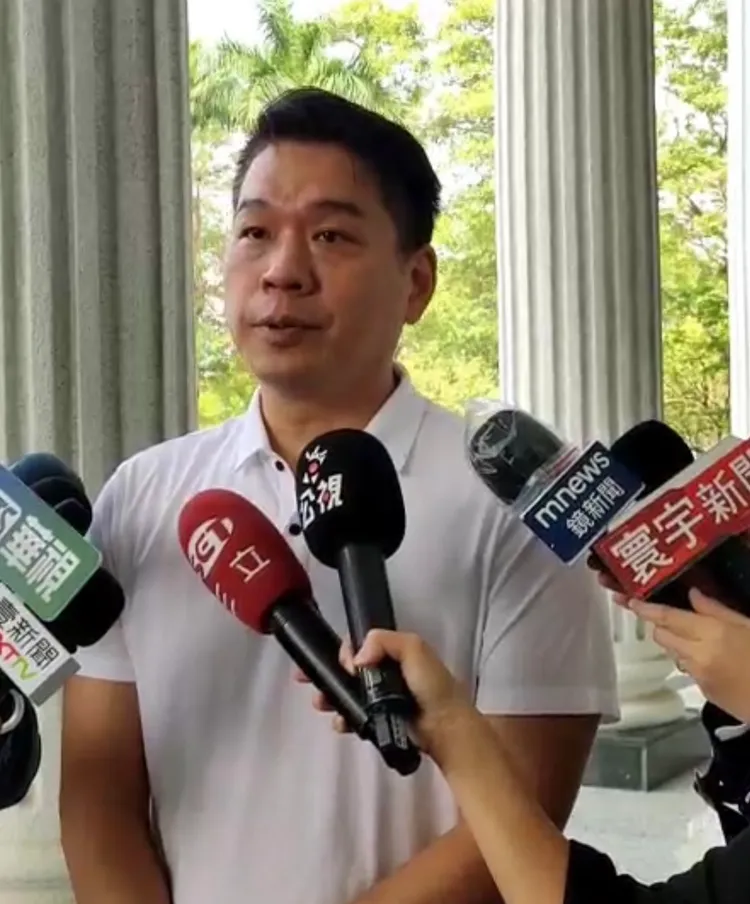 李柏毅今坦言地方確有勸進他選立委的聲音。讀者提供