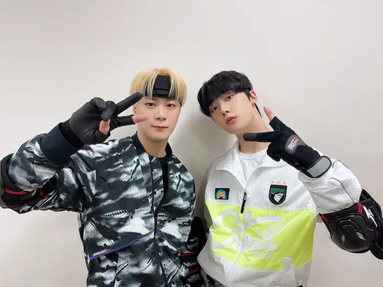 文彬（左）和尹產賀去年參戰日本跨年夜節目《全員逃走中～除夕特別篇 台場大決戰～》。翻攝推特