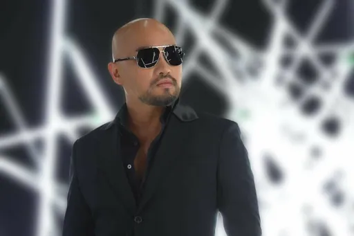 辛龍怒了！不滿前老闆出書提愛妻劉真隱私　求償399萬結果出爐