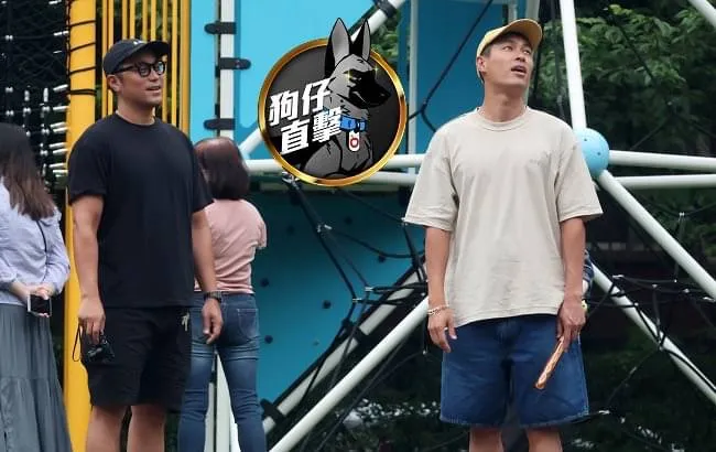 張孝全（左）和楊祐寧帶著各自的小孩相聚。特勤中心攝