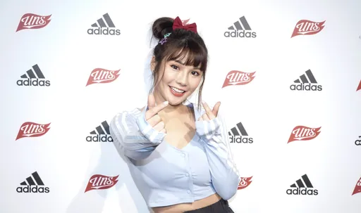 女神琳妲去李多慧位置偷聞她味道 曾被粉絲威脅潑硫酸嚇壞