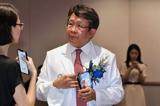 眼乾狂滴人工淚液? 眼科醫曝真相:對7成人沒用