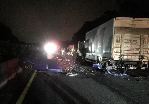 國道3車連環撞1死2傷 最慘的是最後一輛「車毀人亡」