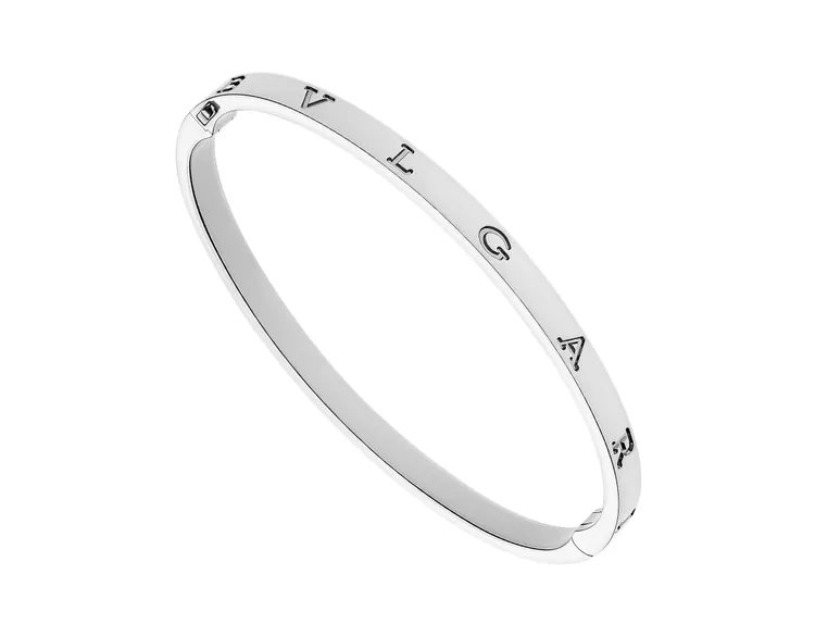 寶格麗BVLGARI BVLGARI系列18K白金手環，約13萬3000元。品牌提供