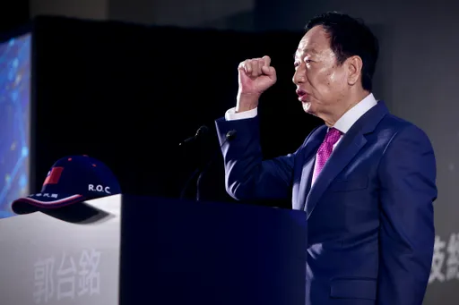 郭柯配有望? 郭台銘自曝「這時機點」會找柯文哲聊一聊