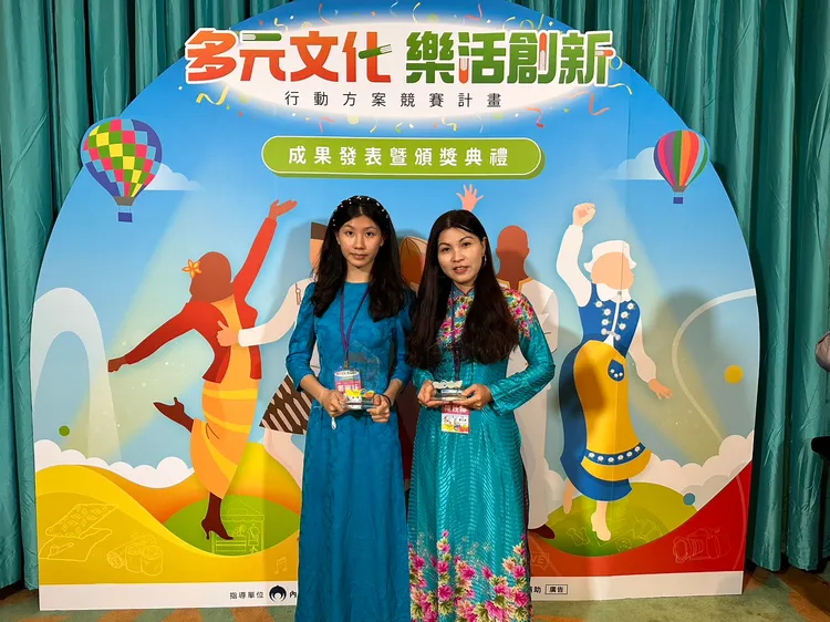 陳秋柳母女獲得移民署「『多元文化 樂活創新』行動方案競賽」成果特優獎。翻攝畫面