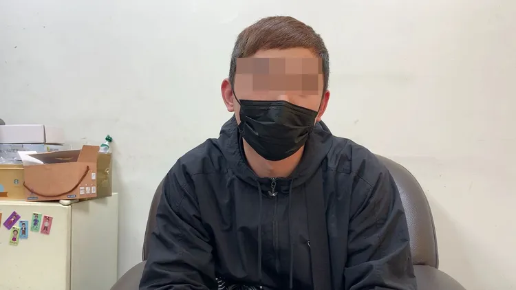 家長氣憤的表示老師的作法不當。黃子騰攝