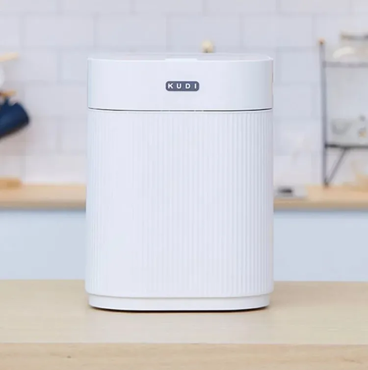 智能廚餘機特價8,900元。業者提供