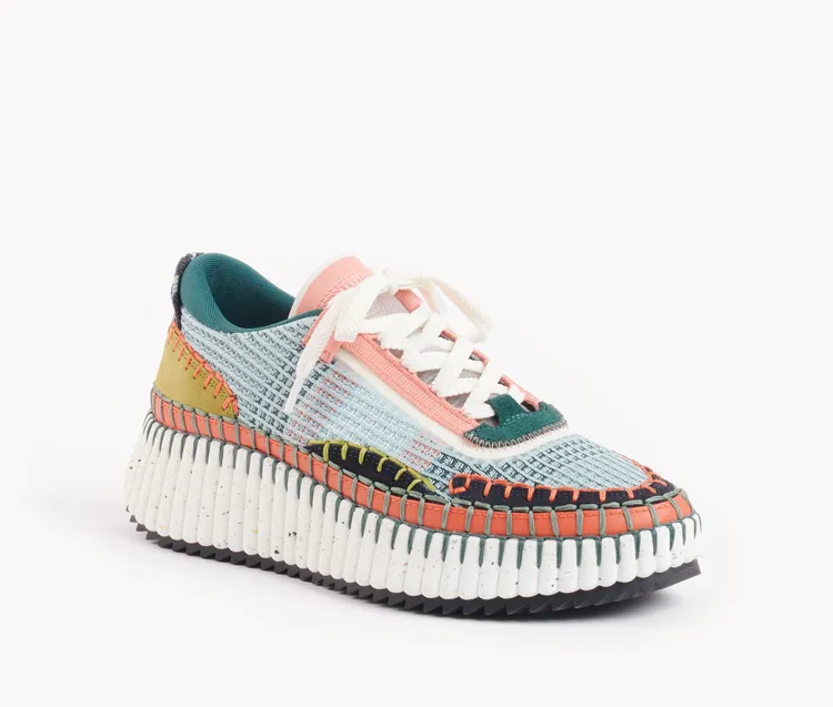 Nama花草綠休閒運動鞋，2萬4200元。品牌提供