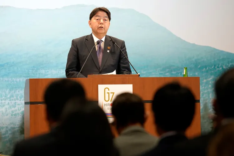 日本外務大臣林芳正18日在G7外長會議記者會上發言。美聯社