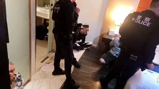 新庄男欠18万遭债主强押关摩铁 警锁定车牌2小时火速救人