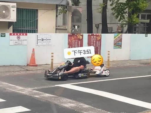台南父開卡丁車載子逛大街!近千字文回嗆不甩公審 警看不下去要開單了