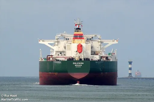 伊朗衛隊在國際海域扣押外國油輪 美海軍呼籲快放行