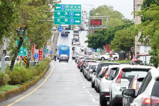 明避國道15處地雷!省時有秘訣 南部北上、國5這時程前上路