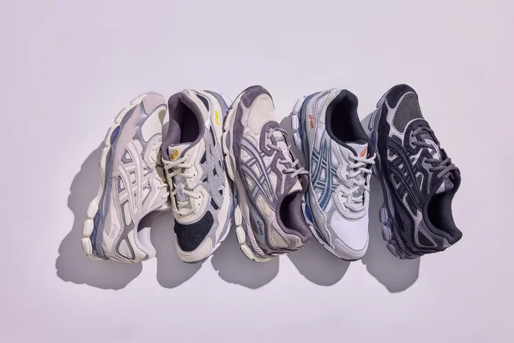 ASICS GEL-NYC鞋款，各4280元。品牌提供