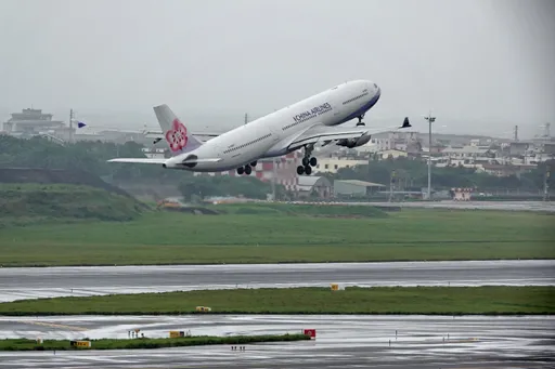 飛美商務艙有人死亡!乘客怨等45分鐘下不了機 華航回應了