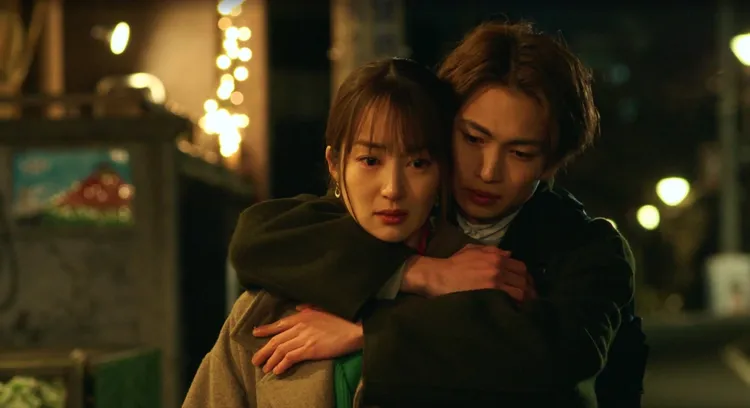 綱啓永深情背後抱高梨臨。MyVideo