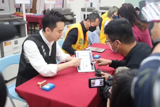 上任百日創「台灣第e」奇蹟 竹北市長鄭朝方交施政成績單