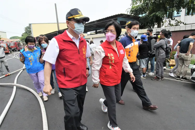 彰化縣長王惠美，上午也趕到聯華食品彰化廠了解。彰化縣府提供