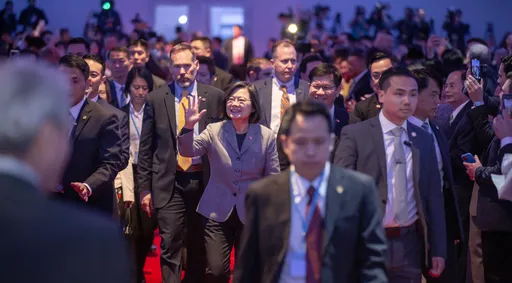 中國外交部set梗演出　我外交部痛批：說法荒謬企圖干擾蔡英文出訪