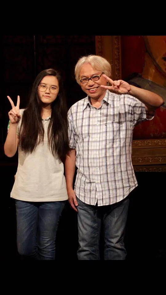 艾姬認為，或許是因為爸媽年齡相差22歲，在這樣家庭長大，她會不以世俗刻板印象去批判別人的愛情和人生。翻攝自艾姬臉書