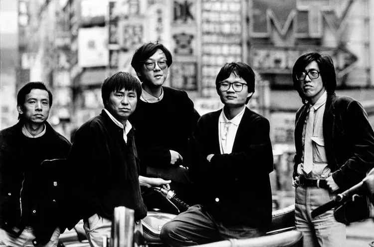 攝影師劉振祥拍下「電影合作社」成員吳念真（左起）、侯孝賢、楊德昌、陳國富、詹宏志的珍貴合照。台北電影節提供