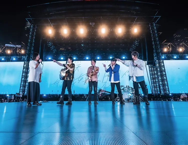 五月天用音樂征服樂迷。相信音樂提供