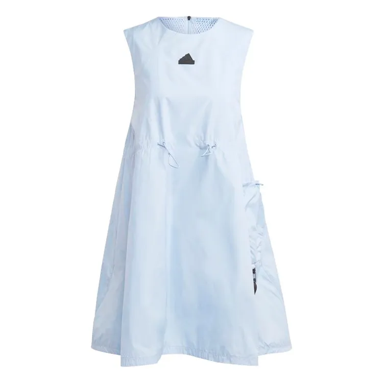 平織無袖洋裝，2490元。品牌提供