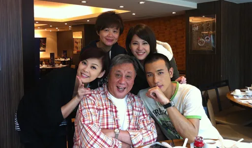 方馨認當乾爹12年 痛心告別宗華淚憶「家庭餐會」