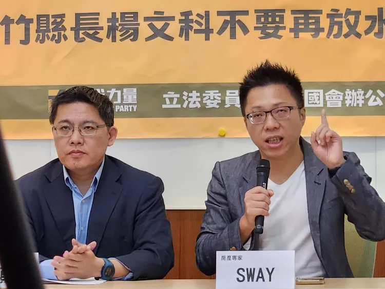 Sway說，豐邑建設的施工品質不適任這個行業，政府應即刻對其停牌。施智齡攝